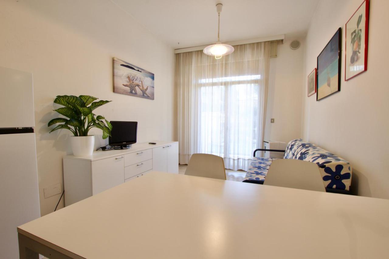 Park Residence 1 - Home Immobiliare ลิโดดิเยโซโล ภายนอก รูปภาพ