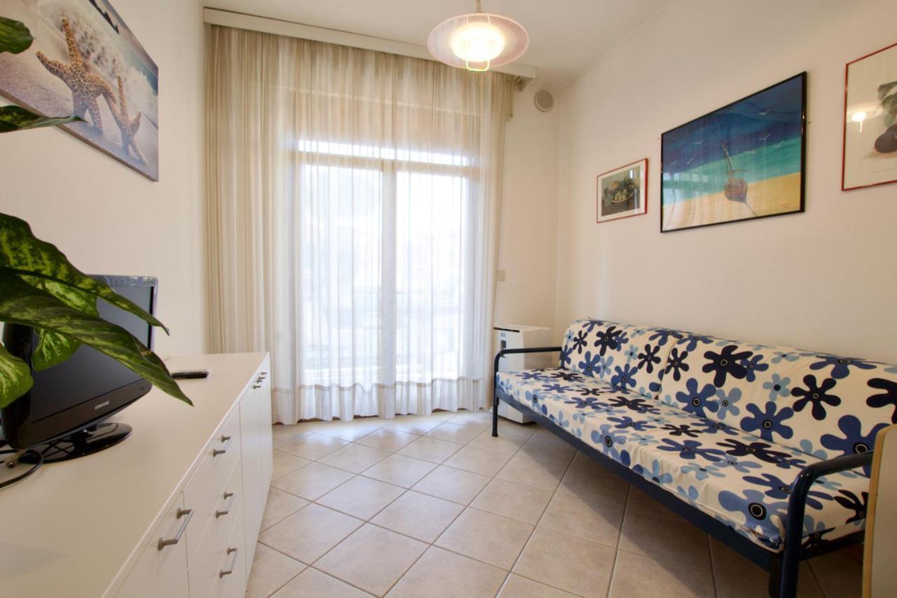 Park Residence 1 - Home Immobiliare ลิโดดิเยโซโล ภายนอก รูปภาพ